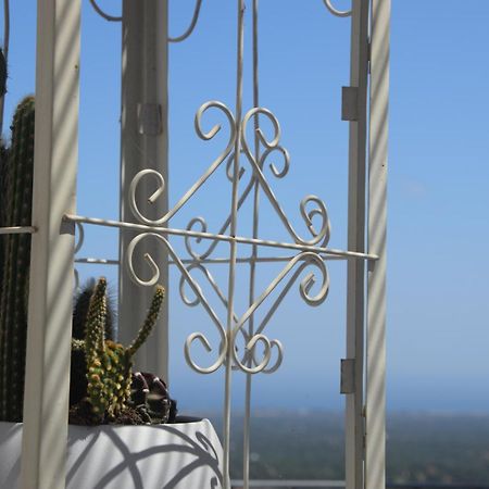 Il Principe Viendalmare Bed & Breakfast Ostuni Luaran gambar